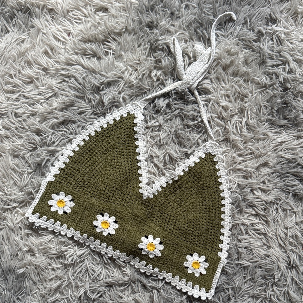 Green and White Crochet Daisy Top